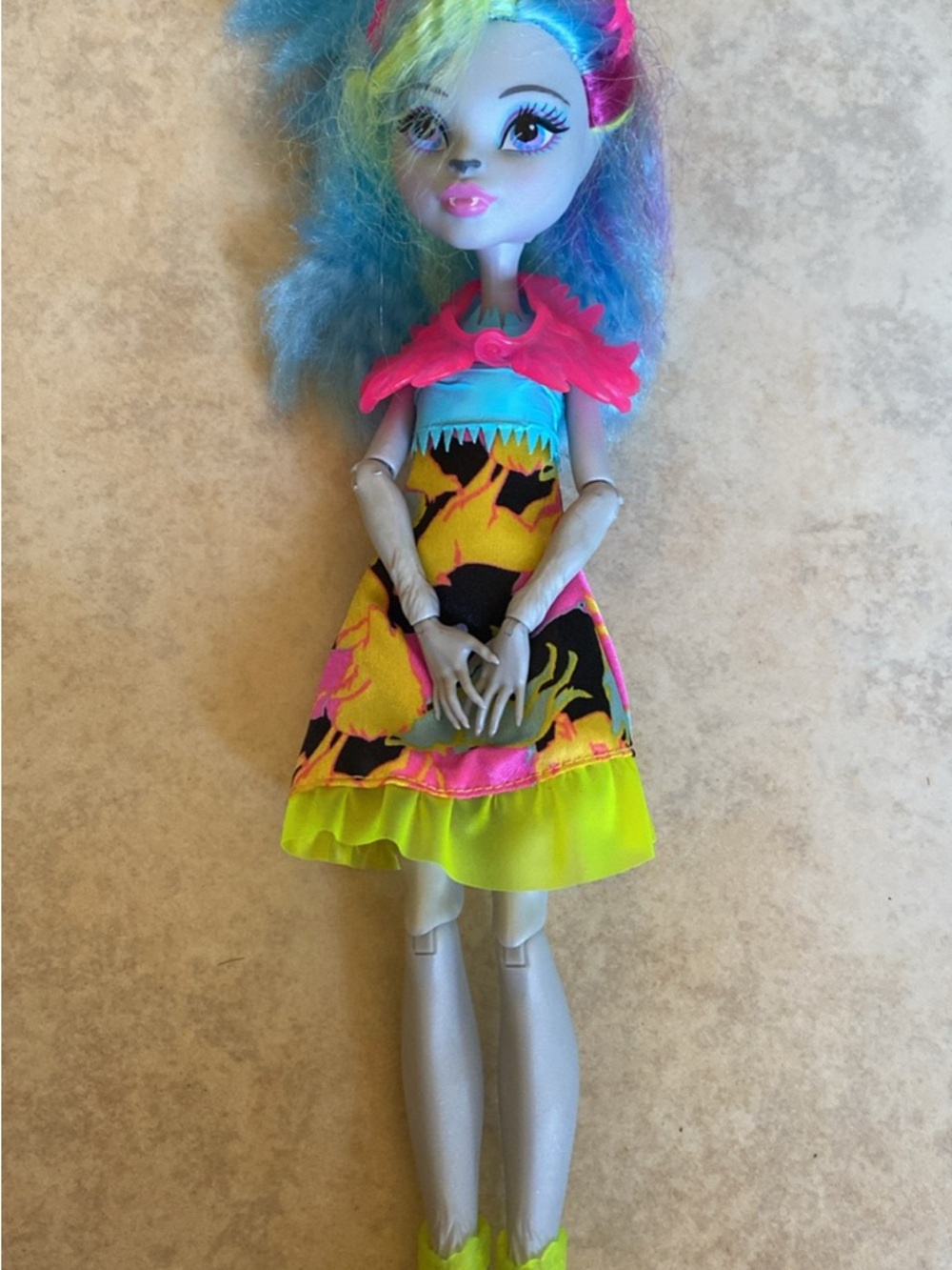 Electrified hair-raising ghouls doll silvi Timberwolf